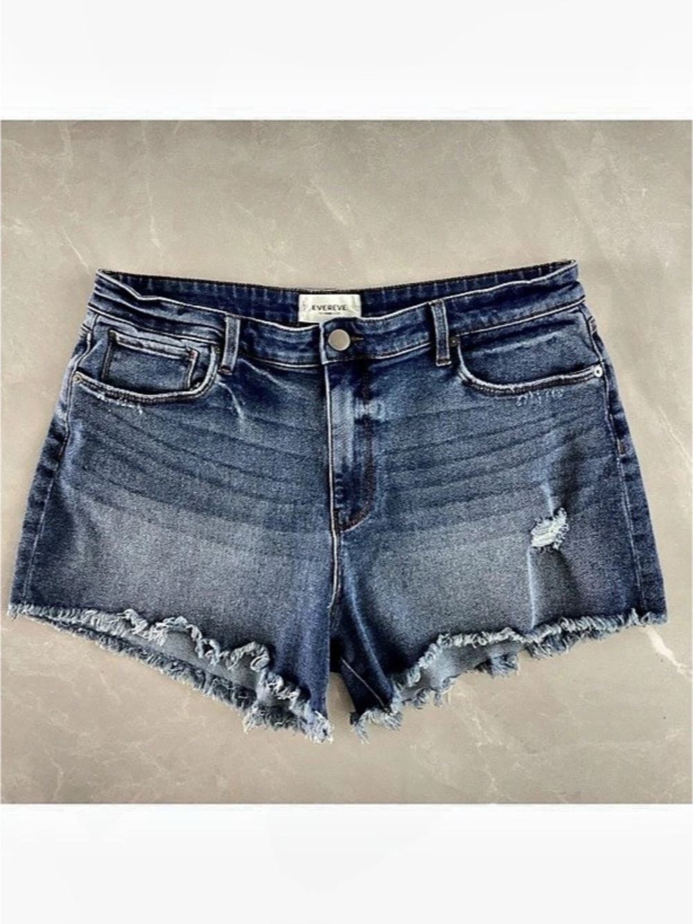 EVEREVE The Ever Straight Distressed Denim Jean Shorts Size 32